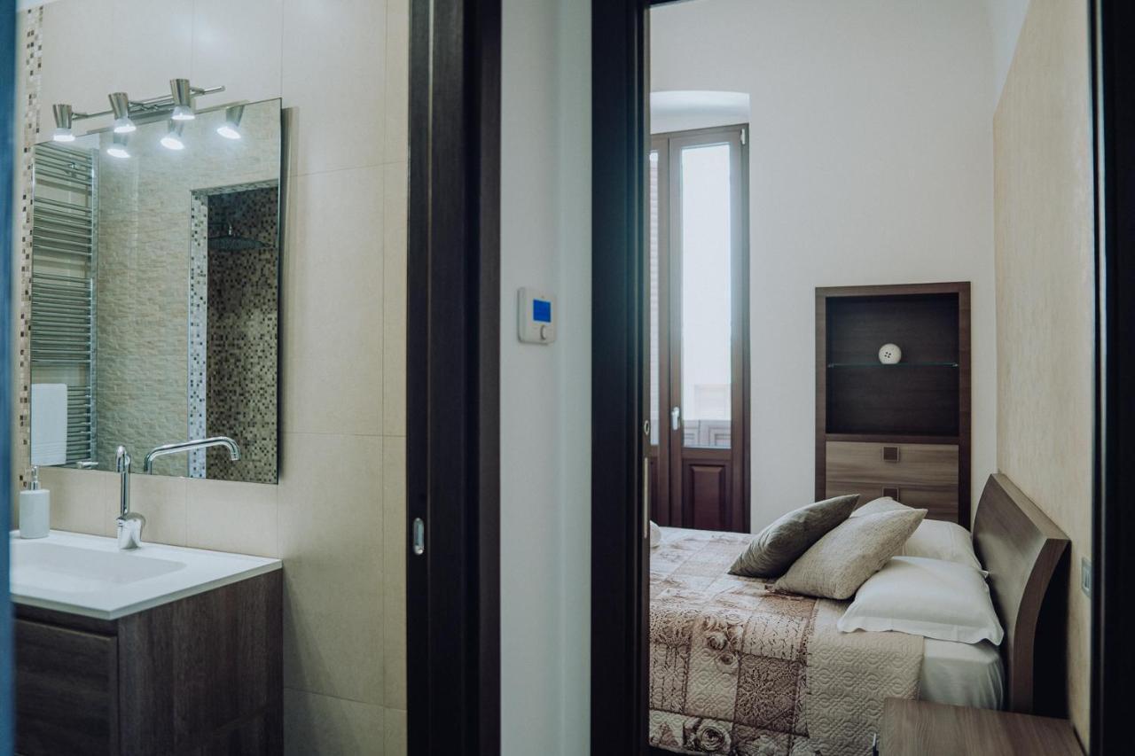 Dimora Silvia By Monholiday Monopoli Exterior foto